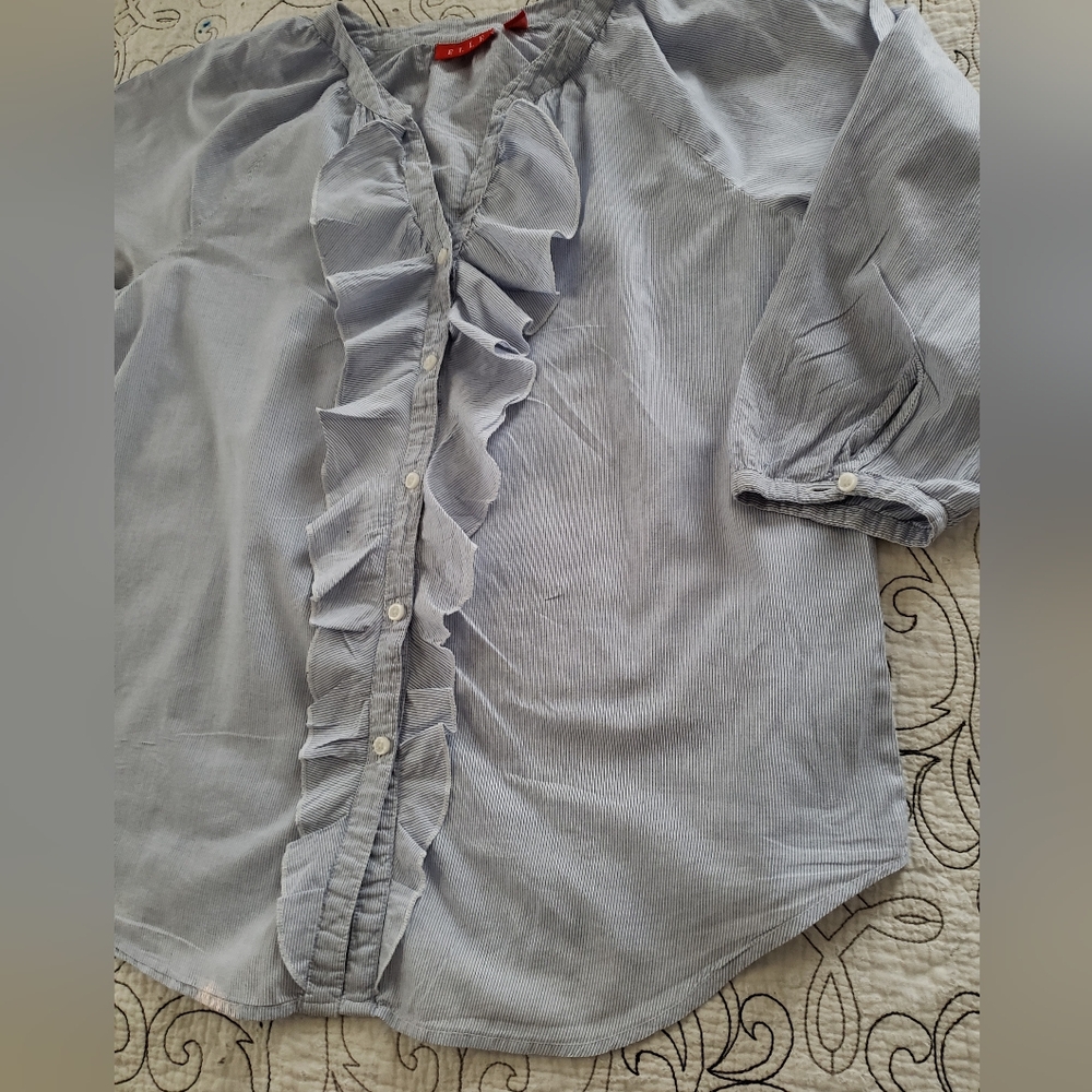 Elle Ruffled Blouse - Picture 7 of 10